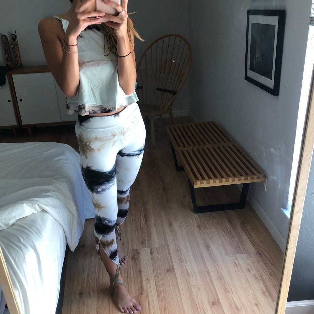 Neutral Tie Dye Mesh Detail Leggings